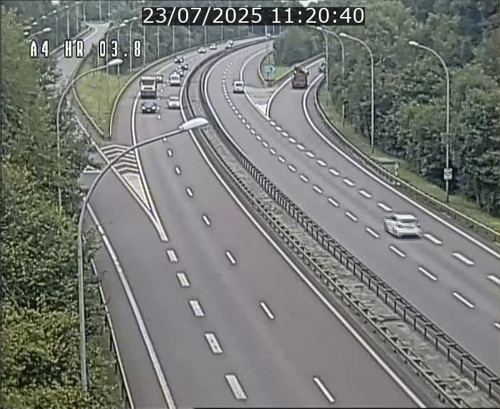 <h2>Webcam traffic A4 Luxembourg - BK 3.8 - Leudelange (direction Esch sur Alzette)</h2>