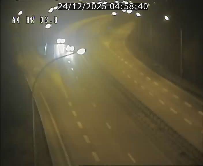 <h2>Webcam traffic A4 Luxembourg - BK 3.8 - Leudelange (direction Esch sur Alzette)</h2>