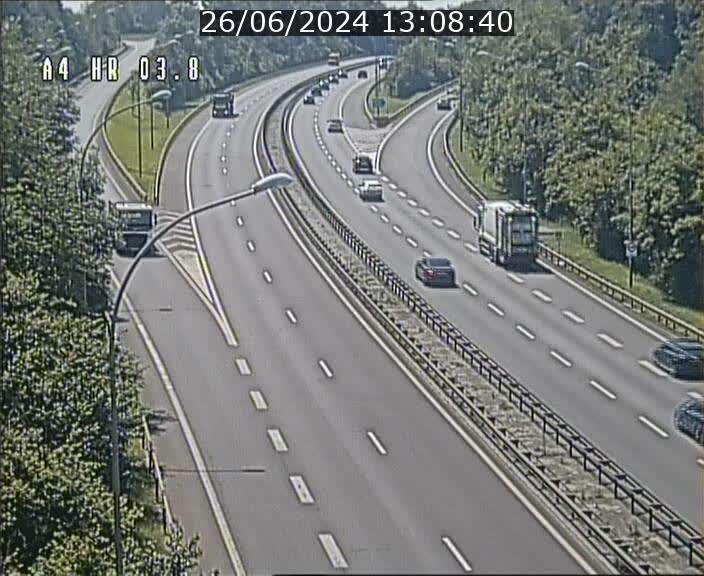 <h2>Webcam traffic A4 Luxembourg - BK 3.8 - Leudelange (direction Esch sur Alzette)</h2>