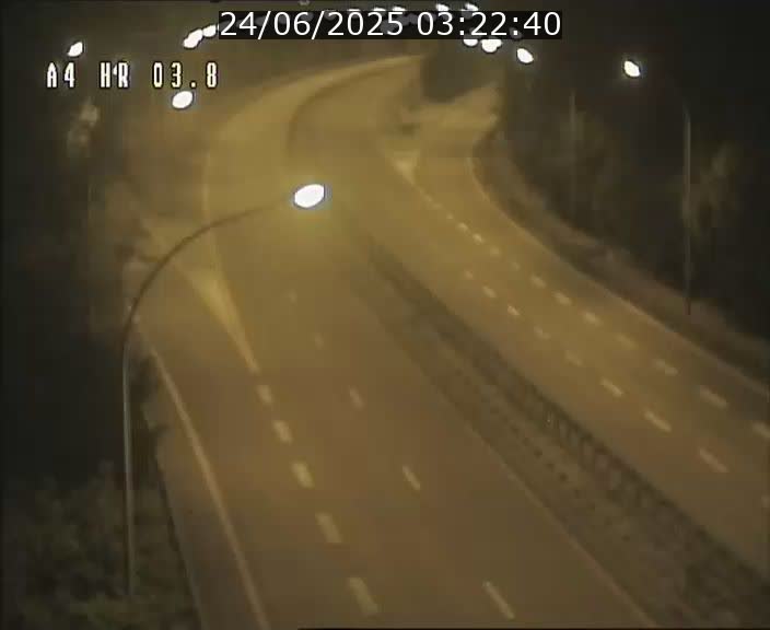 <h2>Webcam traffic A4 Luxembourg - BK 3.8 - Leudelange (direction Esch sur Alzette)</h2>