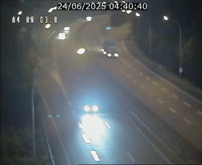 <h2>Webcam traffic A4 Luxembourg - BK 3.8 - Leudelange (direction Esch sur Alzette)</h2>