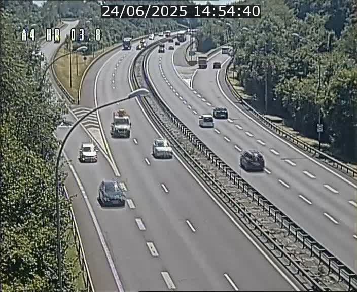 <h2>Webcam traffic A4 Luxembourg - BK 3.8 - Leudelange (direction Esch sur Alzette)</h2>