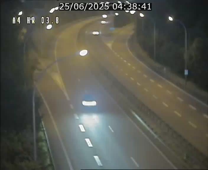 <h2>Webcam traffic A4 Luxembourg - BK 3.8 - Leudelange (direction Esch sur Alzette)</h2>