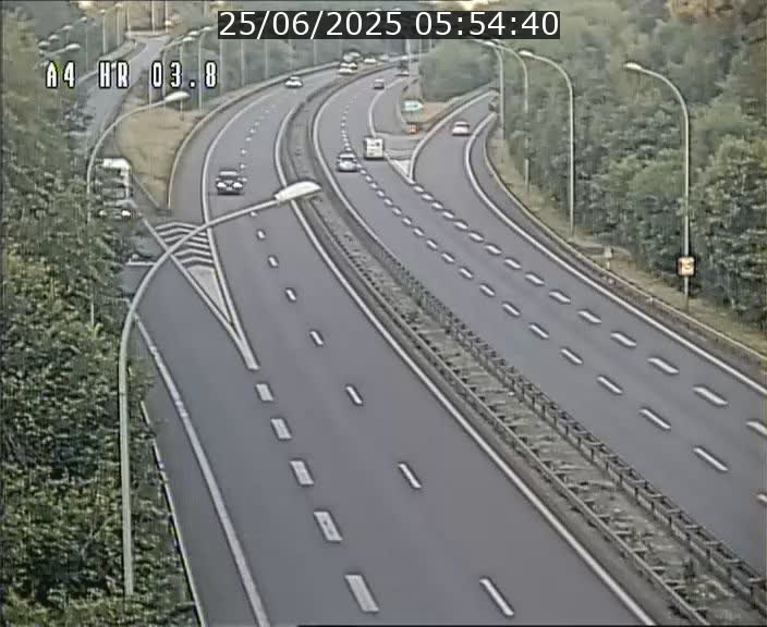 <h2>Webcam traffic A4 Luxembourg - BK 3.8 - Leudelange (direction Esch sur Alzette)</h2>
