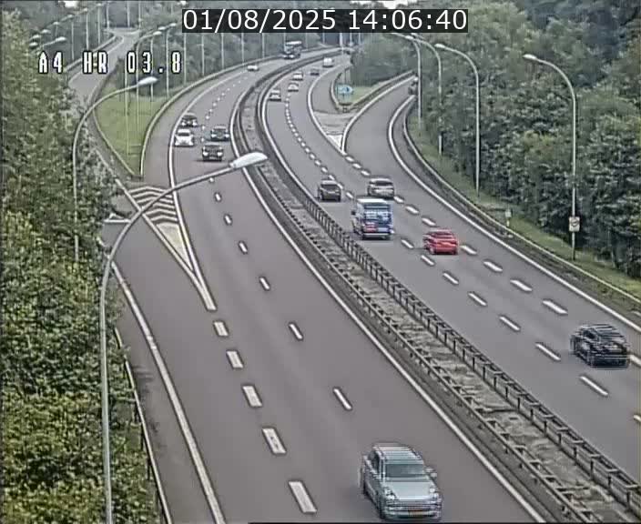 <h2>Webcam traffic A4 Luxembourg - BK 3.8 - Leudelange (direction Esch sur Alzette)</h2>