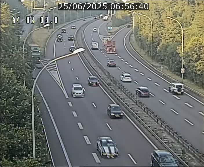 <h2>Webcam traffic A4 Luxembourg - BK 3.8 - Leudelange (direction Esch sur Alzette)</h2>