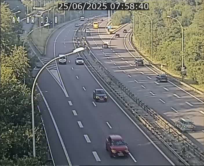 <h2>Webcam traffic A4 Luxembourg - BK 3.8 - Leudelange (direction Esch sur Alzette)</h2>
