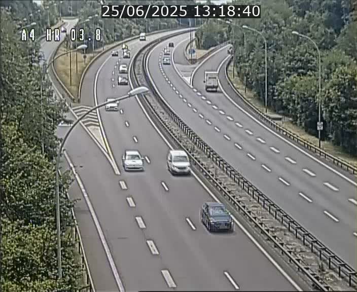 <h2>Webcam traffic A4 Luxembourg - BK 3.8 - Leudelange (direction Esch sur Alzette)</h2>
