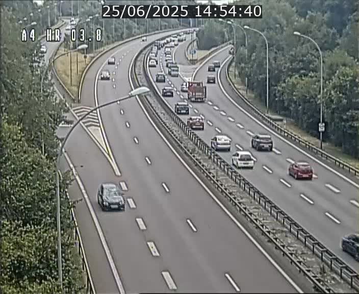 <h2>Webcam traffic A4 Luxembourg - BK 3.8 - Leudelange (direction Esch sur Alzette)</h2>