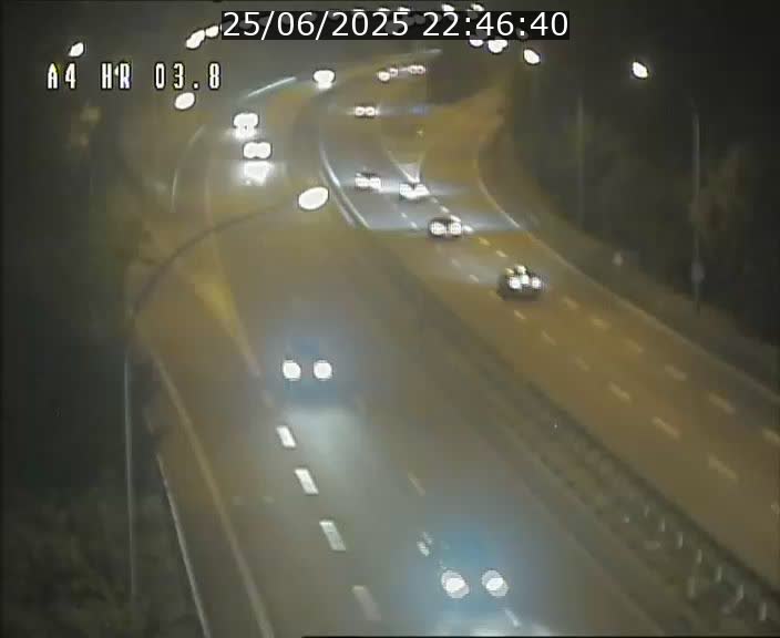 <h2>Webcam traffic A4 Luxembourg - BK 3.8 - Leudelange (direction Esch sur Alzette)</h2>