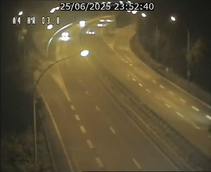 <h2>Webcam traffic A4 Luxembourg - BK 3.8 - Leudelange (direction Esch sur Alzette)</h2>