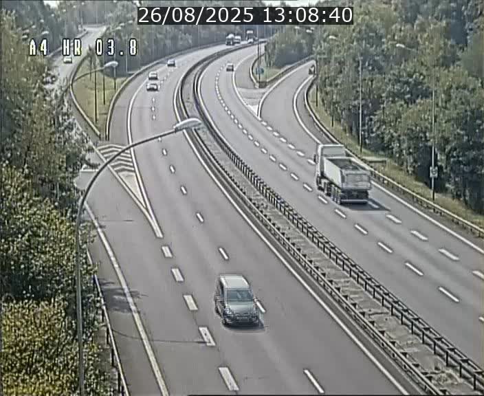 <h2>Webcam traffic A4 Luxembourg - BK 3.8 - Leudelange (direction Esch sur Alzette)</h2>