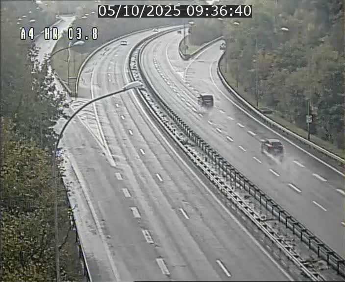 <h2>Webcam traffic A4 Luxembourg - BK 3.8 - Leudelange (direction Esch sur Alzette)</h2>