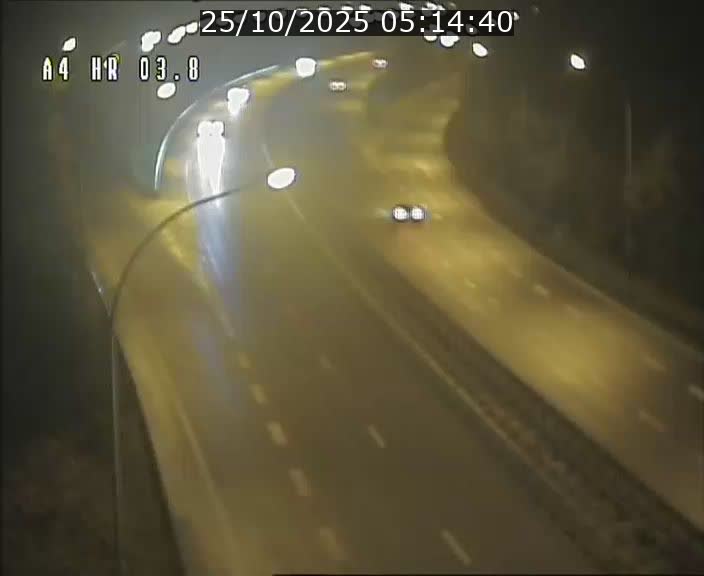 <h2>Webcam traffic A4 Luxembourg - BK 3.8 - Leudelange (direction Esch sur Alzette)</h2>