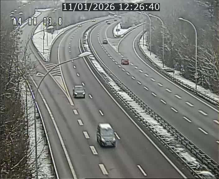 <h2>Webcam traffic A4 Luxembourg - BK 3.8 - Leudelange (direction Esch sur Alzette)</h2>