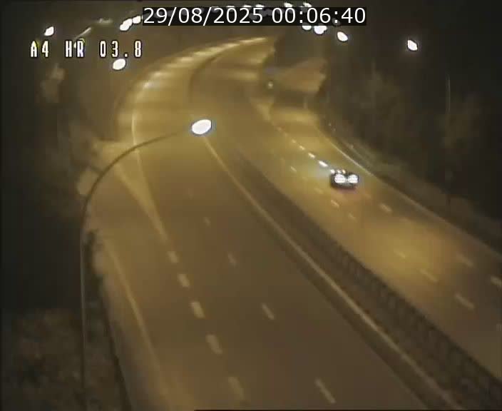 <h2>Webcam traffic A4 Luxembourg - BK 3.8 - Leudelange (direction Esch sur Alzette)</h2>