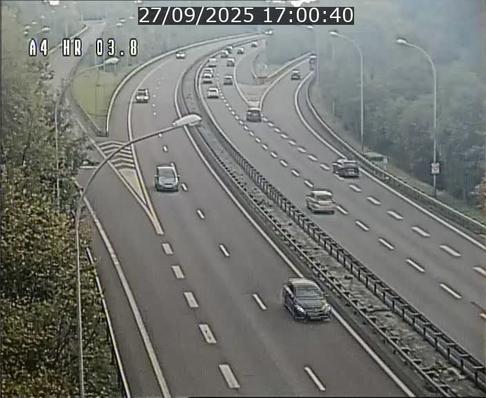 <h2>Webcam traffic A4 Luxembourg - BK 3.8 - Leudelange (direction Esch sur Alzette)</h2>
