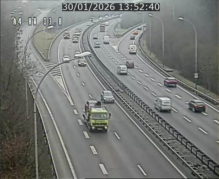 <h2>Webcam traffic A4 Luxembourg - BK 3.8 - Leudelange (direction Esch sur Alzette)</h2>