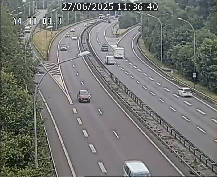 <h2>Webcam traffic A4 Luxembourg - BK 3.8 - Leudelange (direction Esch sur Alzette)</h2>