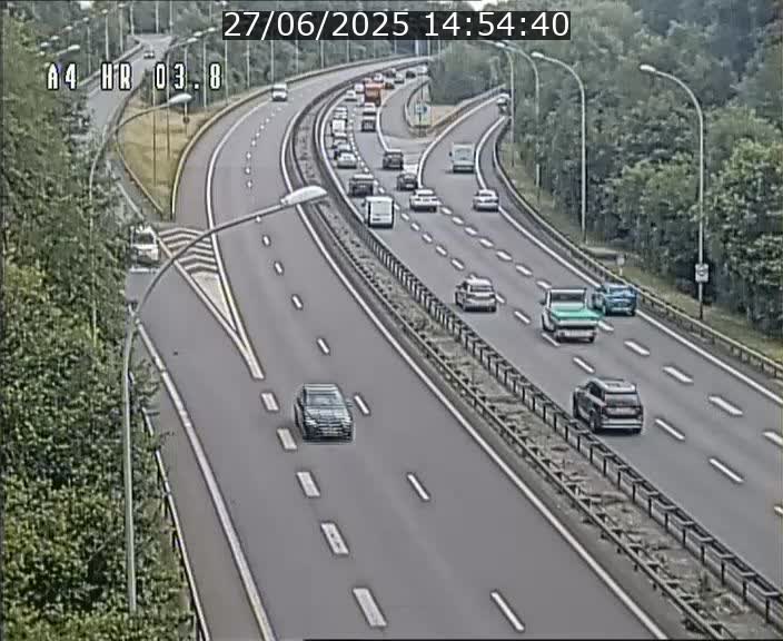 <h2>Webcam traffic A4 Luxembourg - BK 3.8 - Leudelange (direction Esch sur Alzette)</h2>