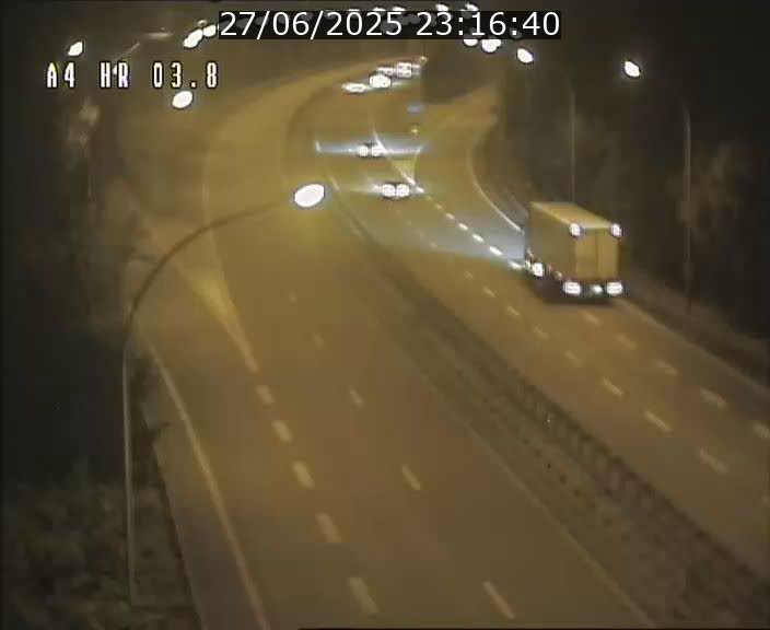<h2>Webcam traffic A4 Luxembourg - BK 3.8 - Leudelange (direction Esch sur Alzette)</h2>