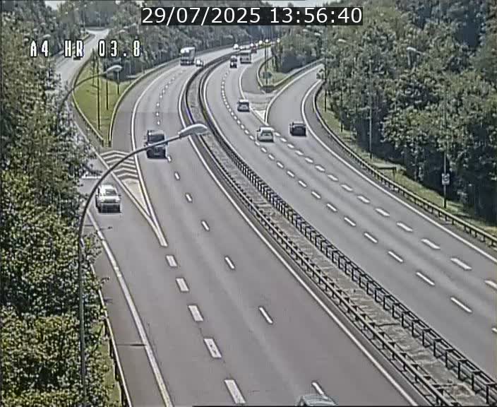 <h2>Webcam traffic A4 Luxembourg - BK 3.8 - Leudelange (direction Esch sur Alzette)</h2>