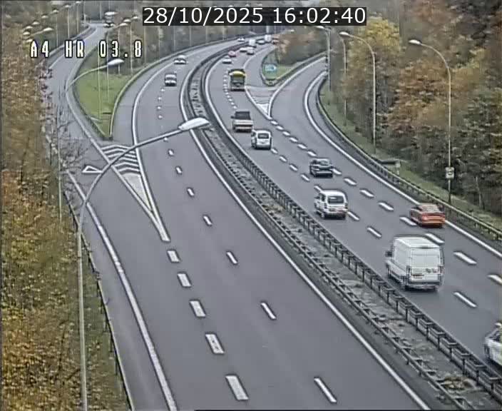 <h2>Webcam traffic A4 Luxembourg - BK 3.8 - Leudelange (direction Esch sur Alzette)</h2>
