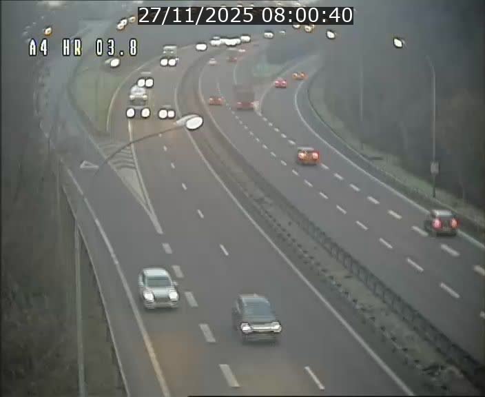 <h2>Webcam traffic A4 Luxembourg - BK 3.8 - Leudelange (direction Esch sur Alzette)</h2>