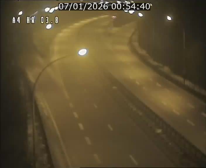 <h2>Webcam traffic A4 Luxembourg - BK 3.8 - Leudelange (direction Esch sur Alzette)</h2>