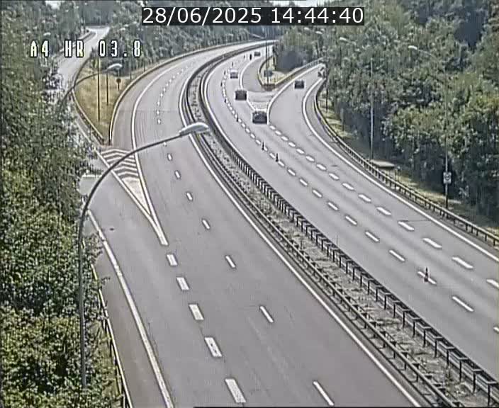 <h2>Webcam traffic A4 Luxembourg - BK 3.8 - Leudelange (direction Esch sur Alzette)</h2>