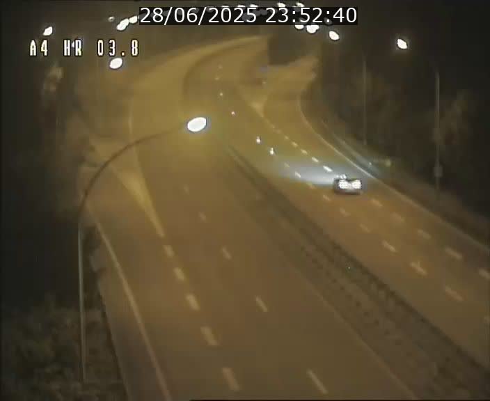 <h2>Webcam traffic A4 Luxembourg - BK 3.8 - Leudelange (direction Esch sur Alzette)</h2>