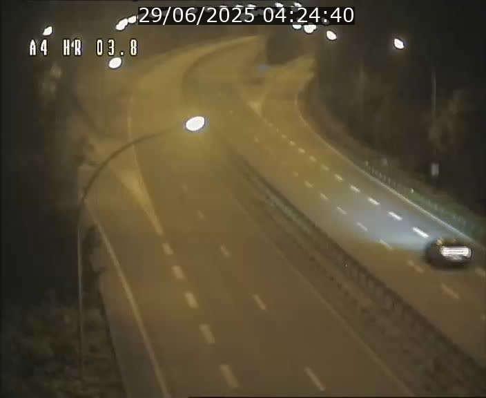 <h2>Webcam traffic A4 Luxembourg - BK 3.8 - Leudelange (direction Esch sur Alzette)</h2>