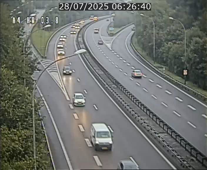 <h2>Webcam traffic A4 Luxembourg - BK 3.8 - Leudelange (direction Esch sur Alzette)</h2>