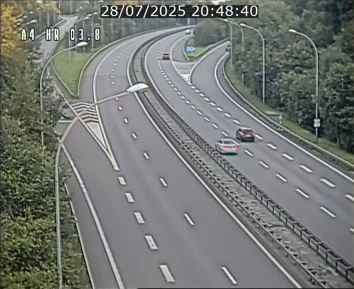 <h2>Webcam traffic A4 Luxembourg - BK 3.8 - Leudelange (direction Esch sur Alzette)</h2>
