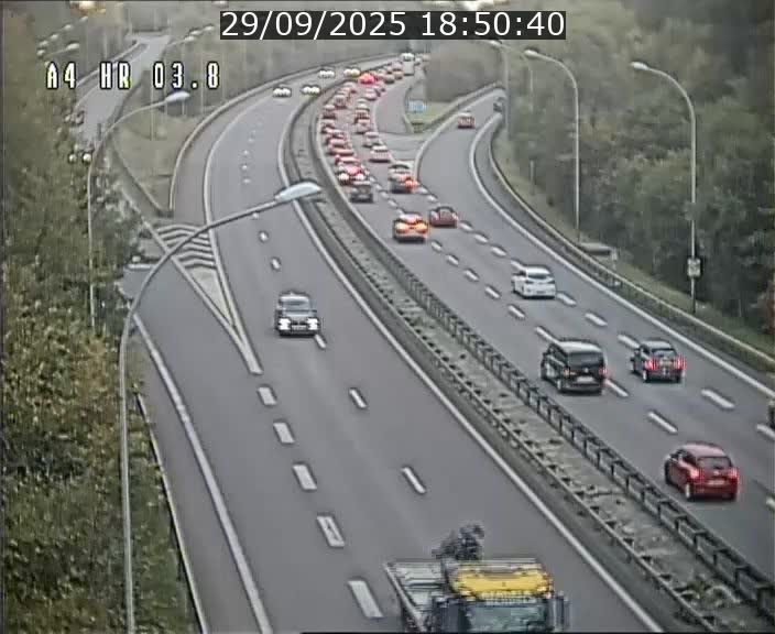 <h2>Webcam traffic A4 Luxembourg - BK 3.8 - Leudelange (direction Esch sur Alzette)</h2>