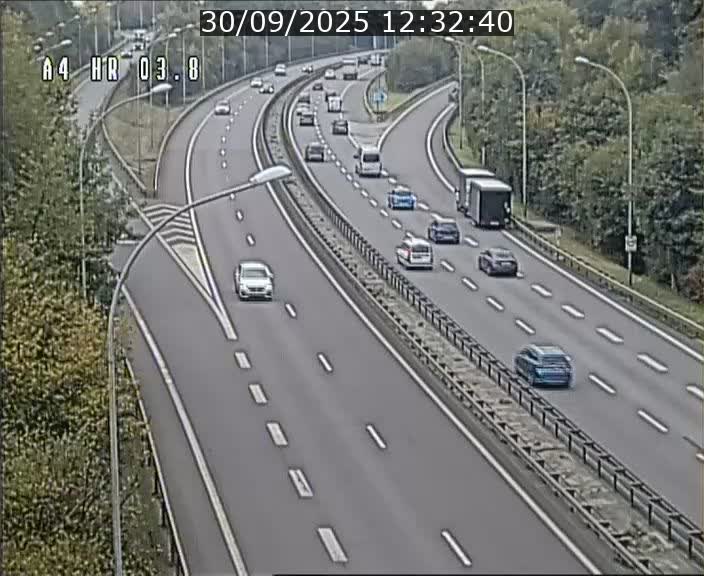 <h2>Webcam traffic A4 Luxembourg - BK 3.8 - Leudelange (direction Esch sur Alzette)</h2>
