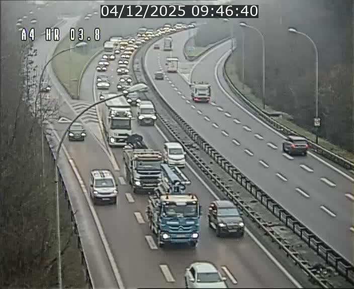 <h2>Webcam traffic A4 Luxembourg - BK 3.8 - Leudelange (direction Esch sur Alzette)</h2>
