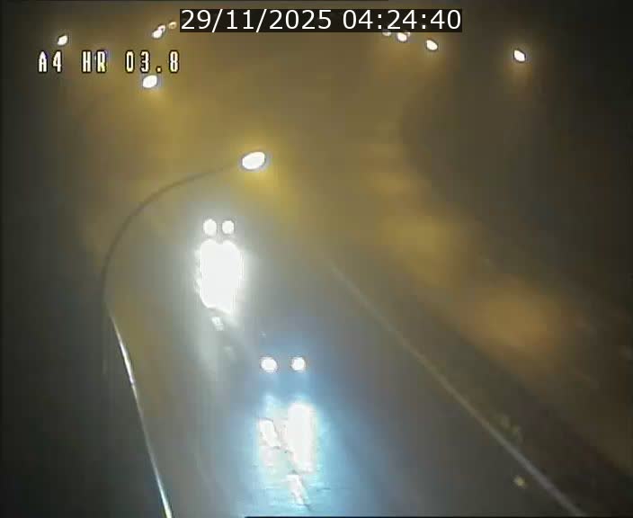 <h2>Webcam traffic A4 Luxembourg - BK 3.8 - Leudelange (direction Esch sur Alzette)</h2>