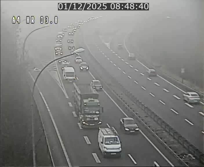 <h2>Webcam traffic A4 Luxembourg - BK 3.8 - Leudelange (direction Esch sur Alzette)</h2>