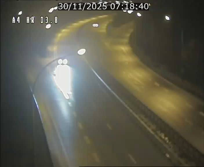 <h2>Webcam traffic A4 Luxembourg - BK 3.8 - Leudelange (direction Esch sur Alzette)</h2>