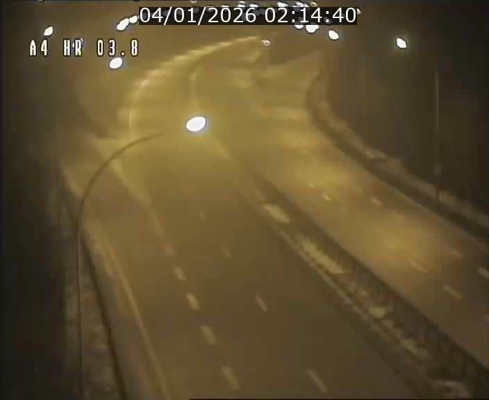 <h2>Webcam traffic A4 Luxembourg - BK 3.8 - Leudelange (direction Esch sur Alzette)</h2>