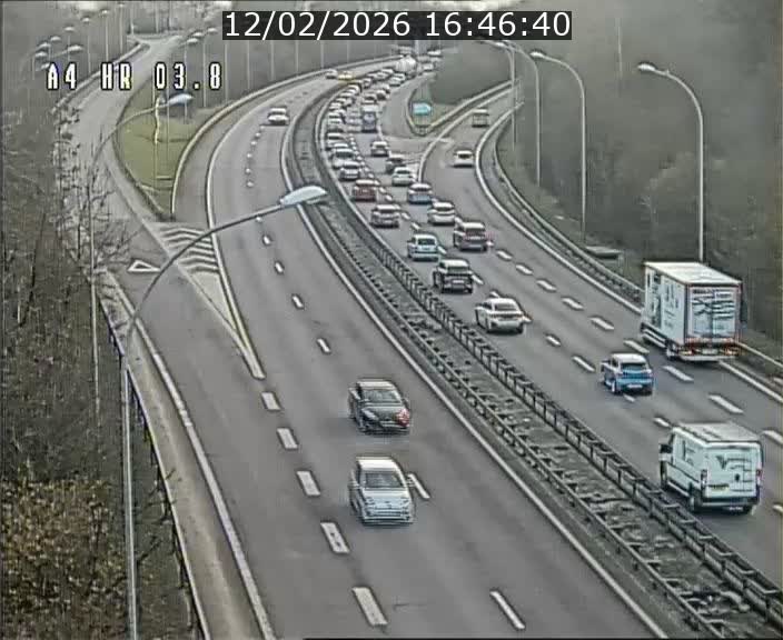 <h2>Webcam traffic A4 Luxembourg - BK 3.8 - Leudelange (direction Esch sur Alzette)</h2>