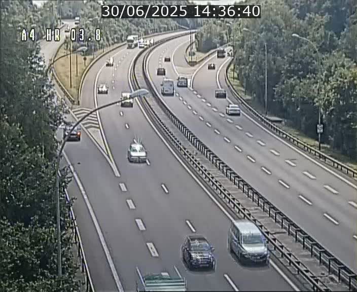 <h2>Webcam traffic A4 Luxembourg - BK 3.8 - Leudelange (direction Esch sur Alzette)</h2>