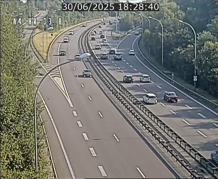 <h2>Webcam traffic A4 Luxembourg - BK 3.8 - Leudelange (direction Esch sur Alzette)</h2>