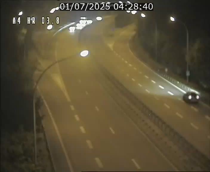 <h2>Webcam traffic A4 Luxembourg - BK 3.8 - Leudelange (direction Esch sur Alzette)</h2>