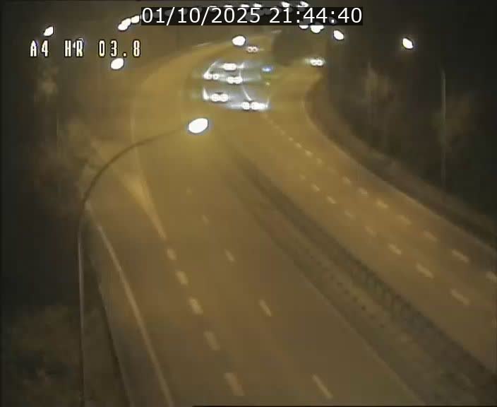 <h2>Webcam traffic A4 Luxembourg - BK 3.8 - Leudelange (direction Esch sur Alzette)</h2>