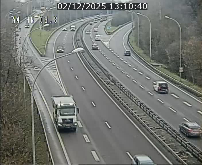 <h2>Webcam traffic A4 Luxembourg - BK 3.8 - Leudelange (direction Esch sur Alzette)</h2>