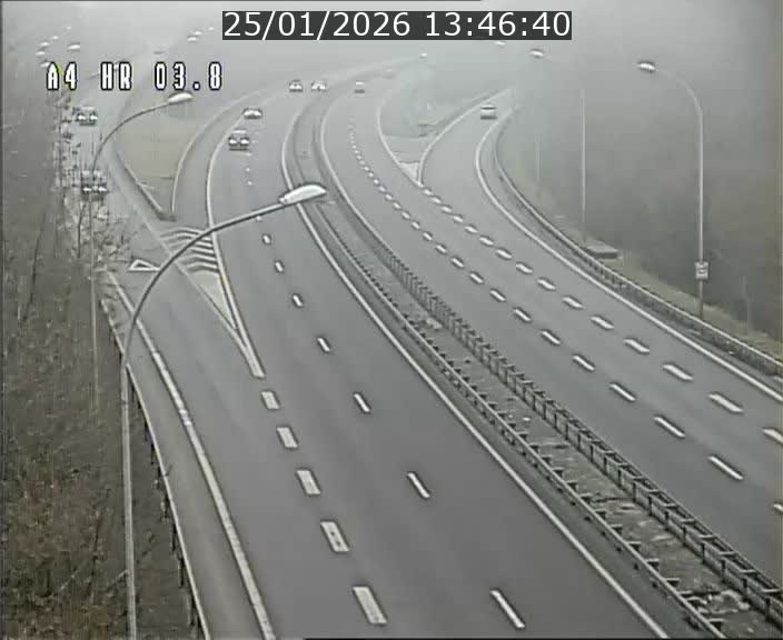 <h2>Webcam traffic A4 Luxembourg - BK 3.8 - Leudelange (direction Esch sur Alzette)</h2>