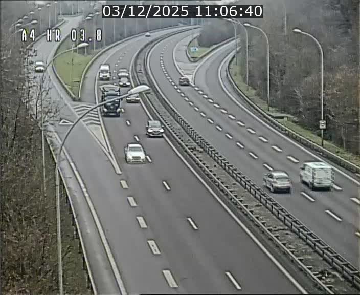 <h2>Webcam traffic A4 Luxembourg - BK 3.8 - Leudelange (direction Esch sur Alzette)</h2>