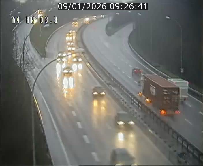 <h2>Webcam traffic A4 Luxembourg - BK 3.8 - Leudelange (direction Esch sur Alzette)</h2>